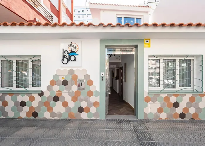 La Isla , tu hogar en Torre del Mar.